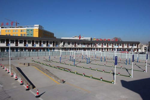 駕駛員培訓中心訓練場地_副本.jpg